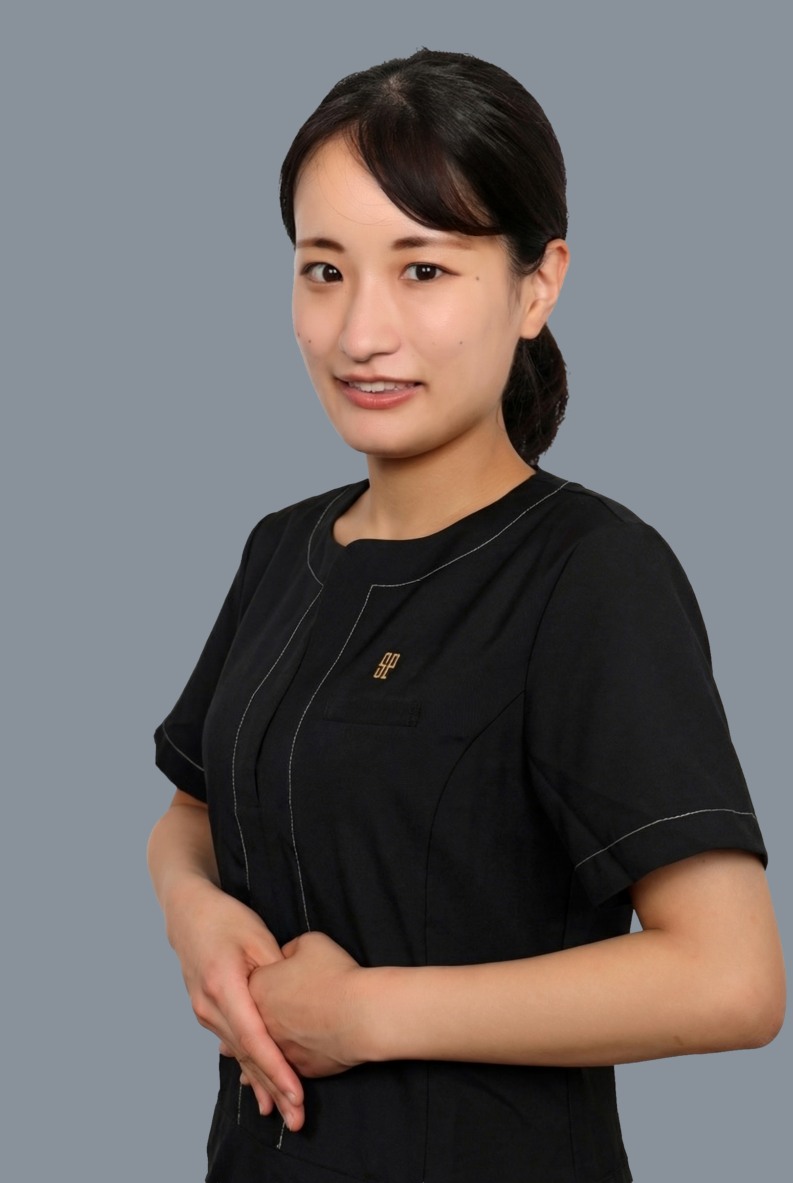 歯科医師 加久 美鈴